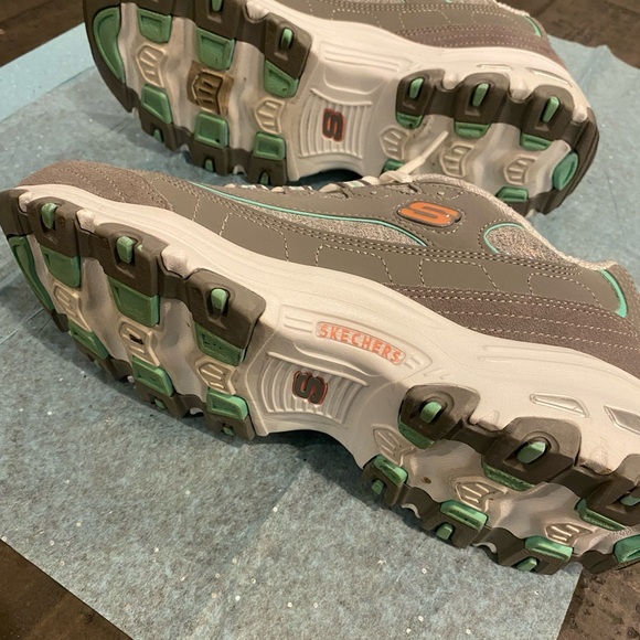 Sz 10 Skechers Gray and Teal Women's Sneakers - Picture 3 of 3